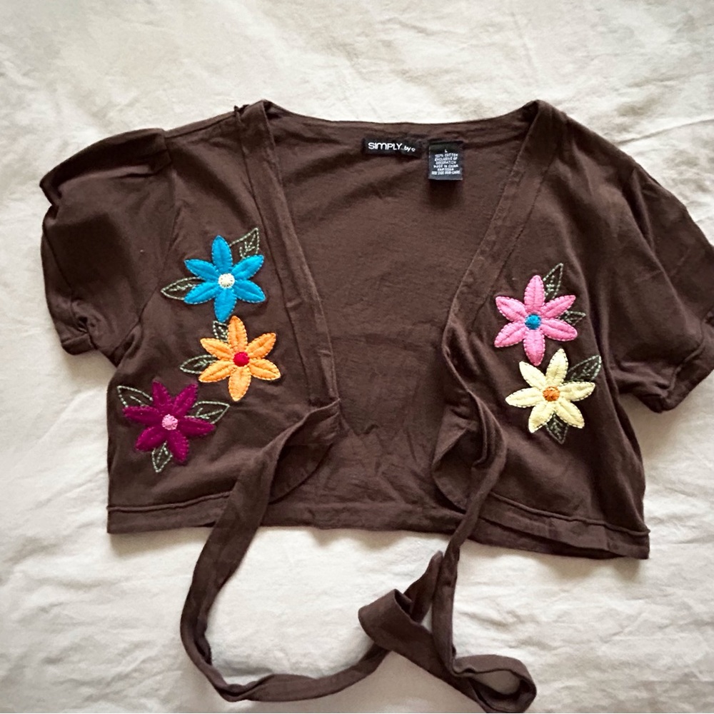 Boho Bow Tie Short Sleeve Floral Embroidery Crop Tee, Size L